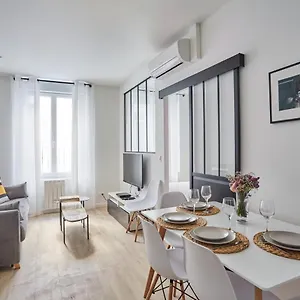  Appartamento Center Of By Prestige